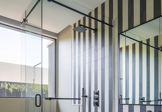frameless_shower_img1